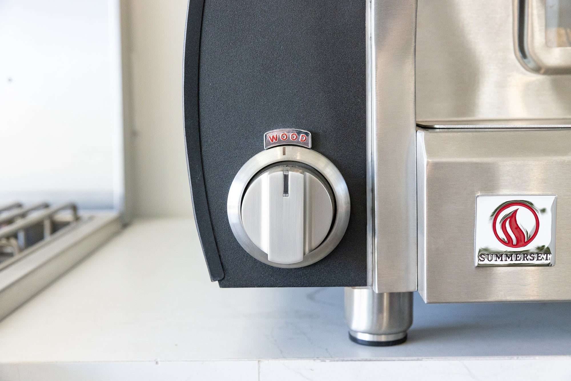 Summerset Hybrid Gas & Wood Pizza Oven