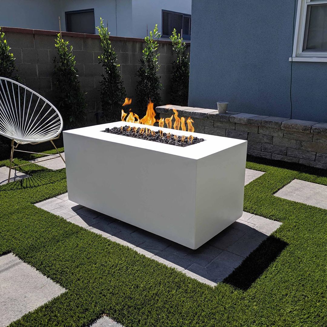 The Outdoor Plus Pismo - Concrete Fire Pit