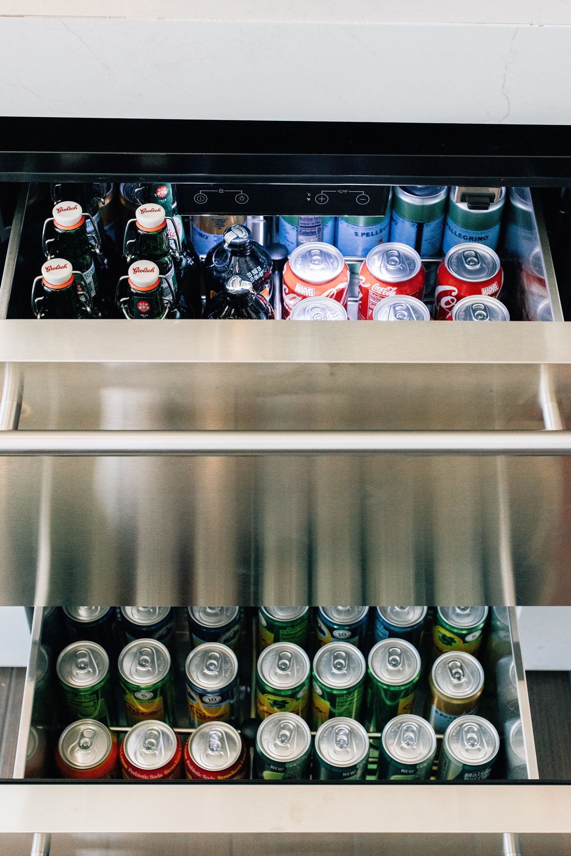 Summerset 24" Outdoor Rated 2-Drawer Refrigerator