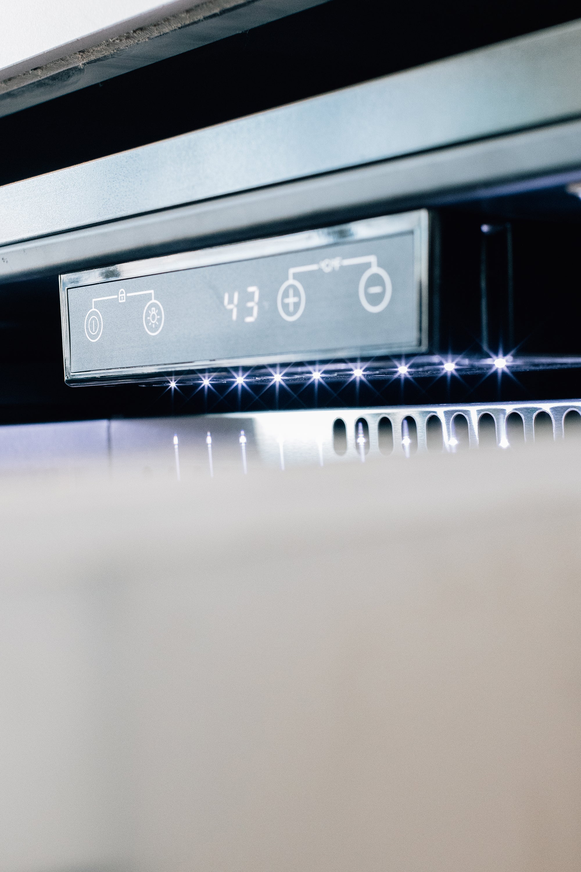 Summerset 24" Outdoor Rated 2-Drawer Refrigerator