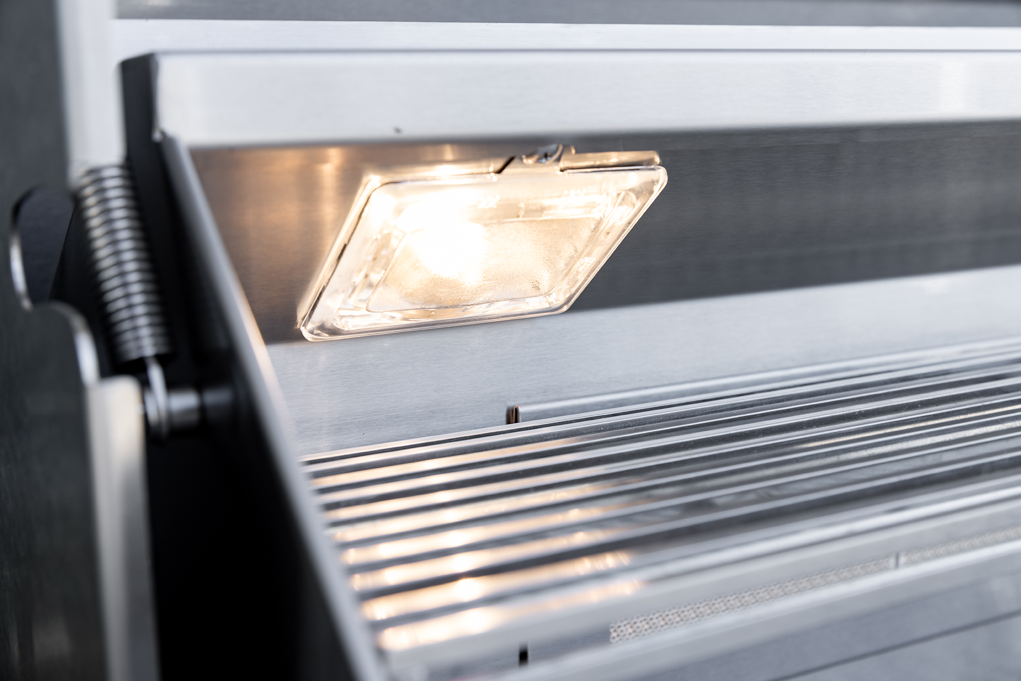 Summerset TRL Pro 40" Grill