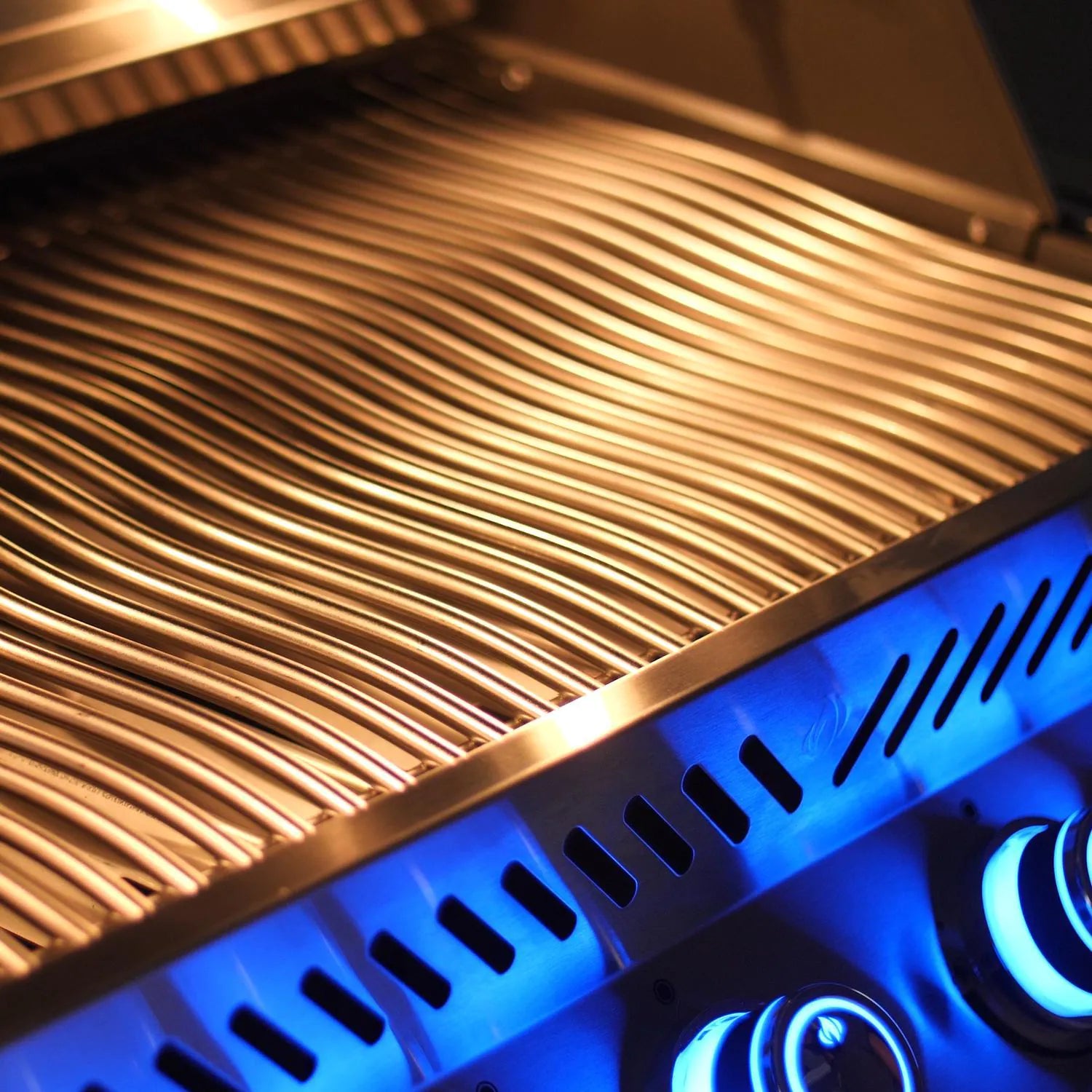 Napoleon Prestige Pro 825 Freestanding Gas Grill