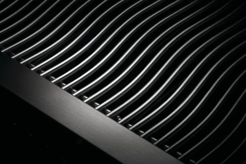 Napoleon 7.5 mm Stainless Steel Iconic WAVE™ Cooking Grids Closeup