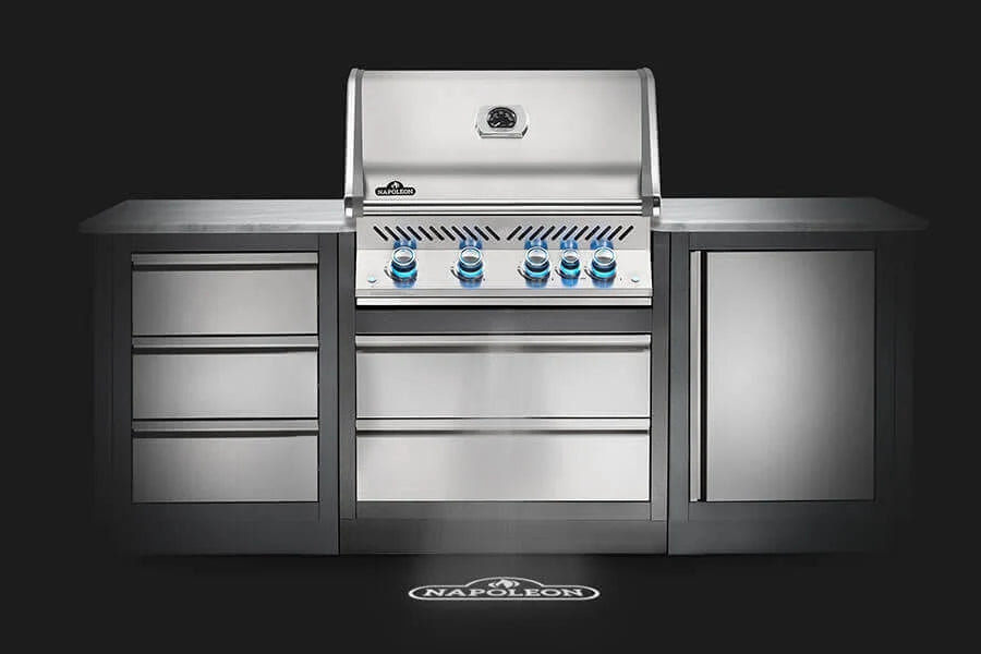 Napoleon 500 Series Built-In Gas Grill with Optional Oasis Modular Kitchen