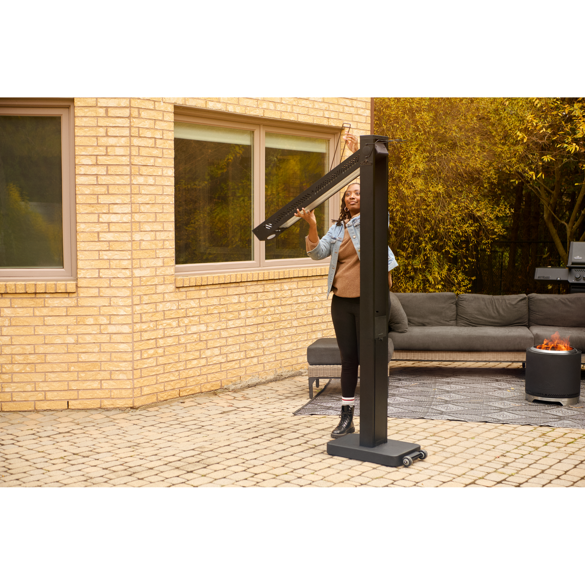 Napoleon Phantom Freestanding Outdoor Electric Infrared Heater