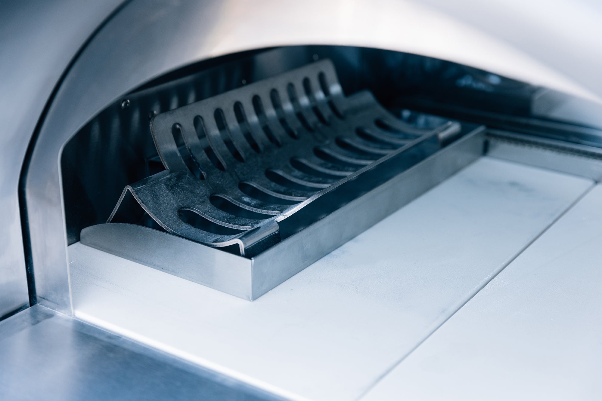 Summerset Hybrid Gas & Wood Pizza Oven