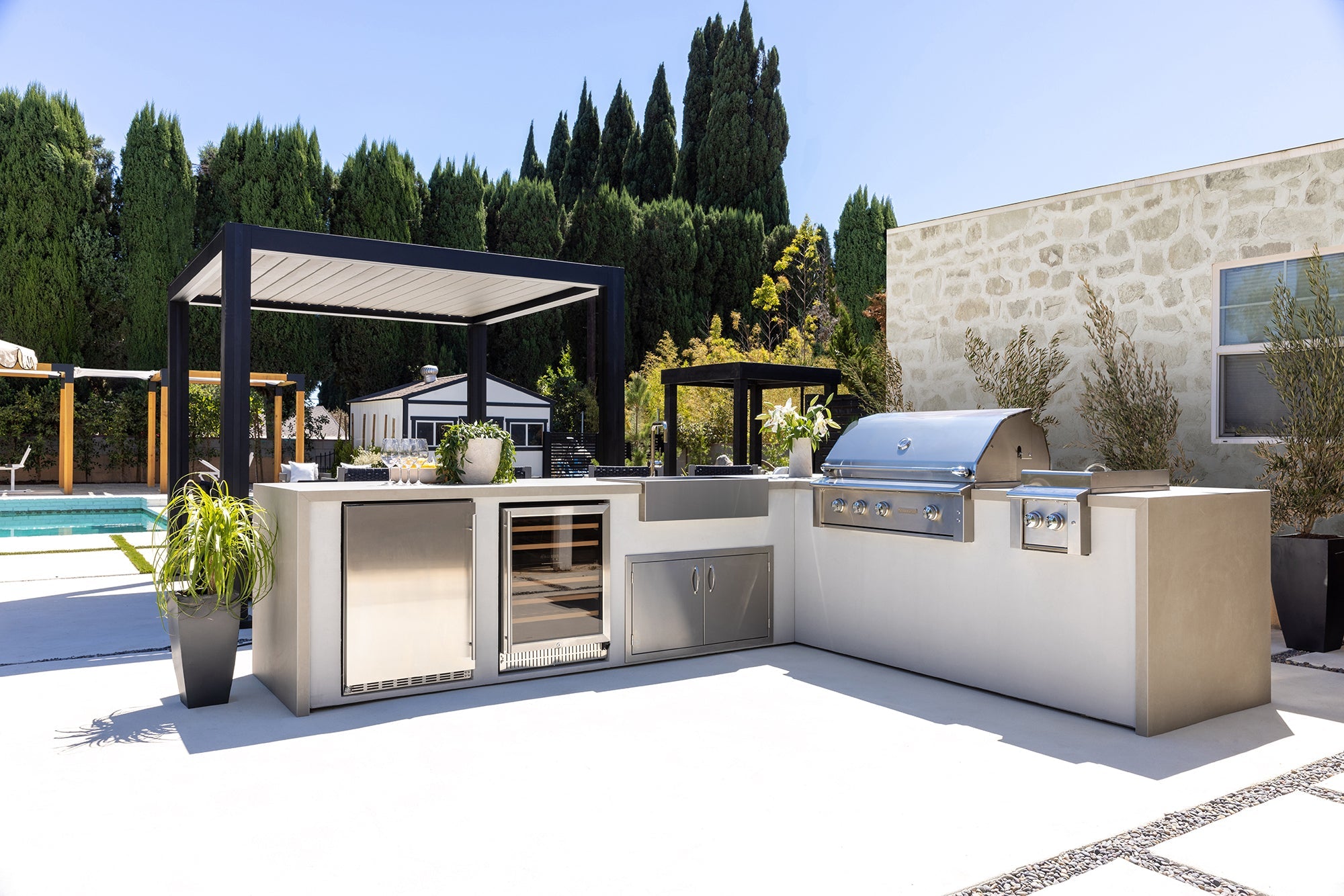 Summerset 24″ Outdoor Rated Dual-Zone Wine Cooler