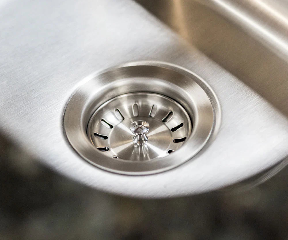Summerset 19-Inch Undermount Sink & 360º Hot/Cold Faucet Strainer Closeup